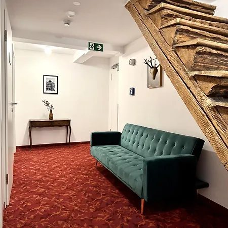 Adler Und Restaurant